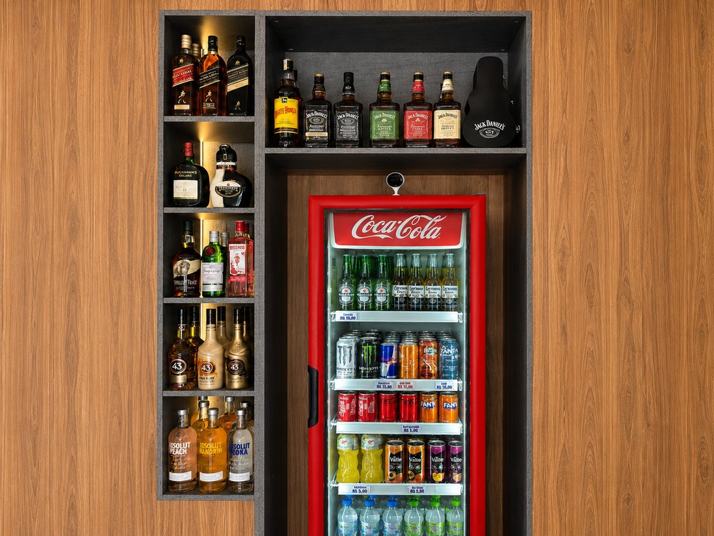 Bar & Café